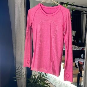 Lululemon long Sleeve Swiftly Too